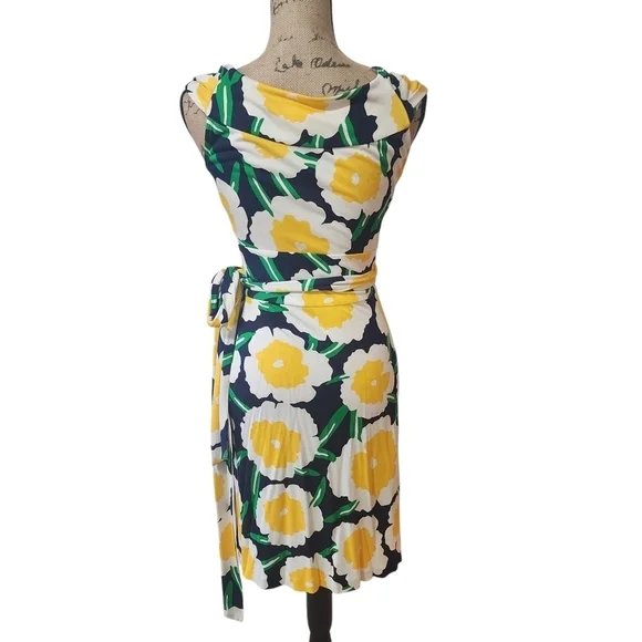 Diane Von Furstenberg Floral Wrap Dress in Yellow and Navy - 6 - Picture 5 of 7